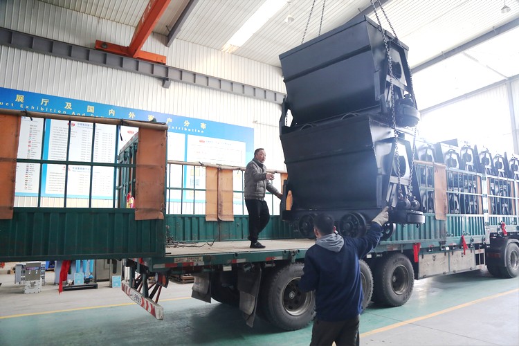 China Coal Group Sent A Batch Of Tipping Mine Cars To Guizhou