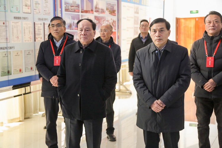 Jining National People'S Congress Workshop Leaders Visit China Coal Group For Research