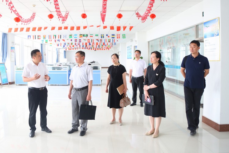 Jining University Leaders Visit China Coal Group For Cooperation